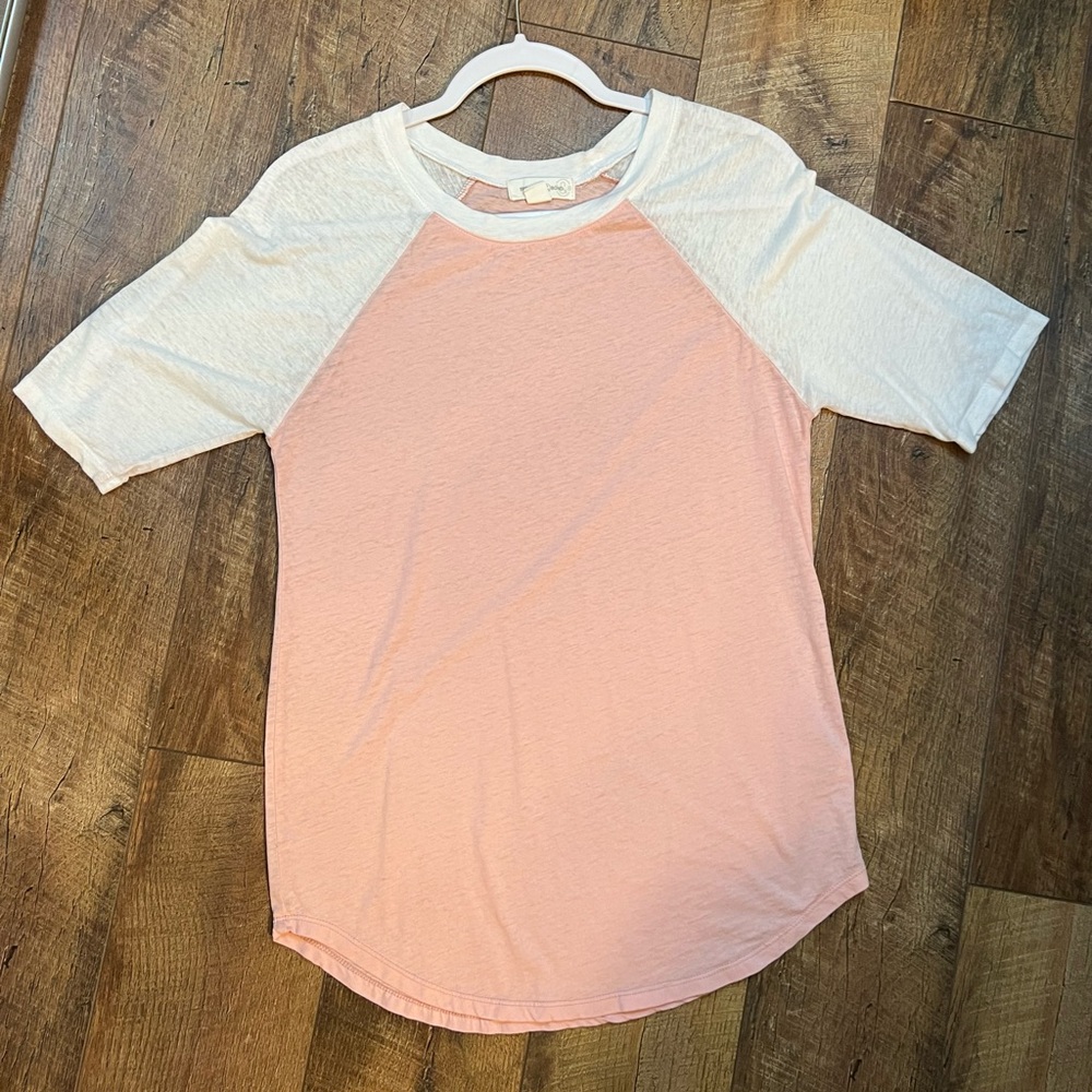 Treasure & Bond short sleeve raglan tee